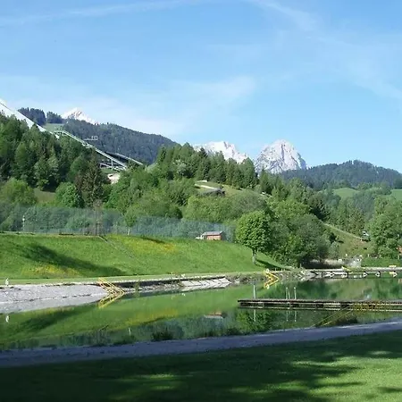 Hébergement de vacances Mountain Safari - Spacious, Scenic And Steps From Adventure *