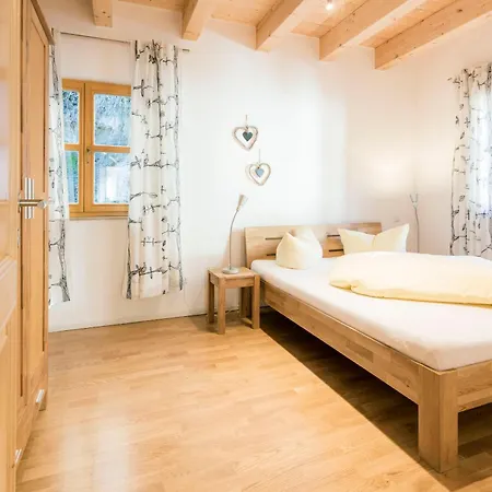 Mountain Safari - Spacious, Scenic And Steps From Adventure Garmisch-Partenkirchen