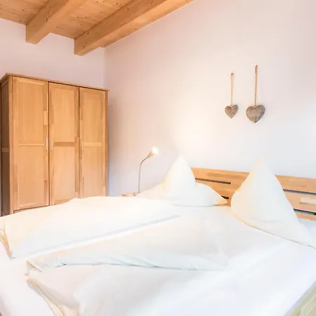 Mountain Safari - Spacious, Scenic And Steps From Adventure Holiday home Garmisch-Partenkirchen