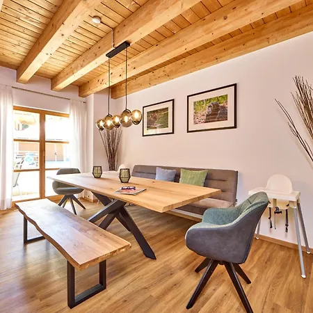 Mountain Safari - Spacious, Scenic And Steps From Adventure * Garmisch-Partenkirchen