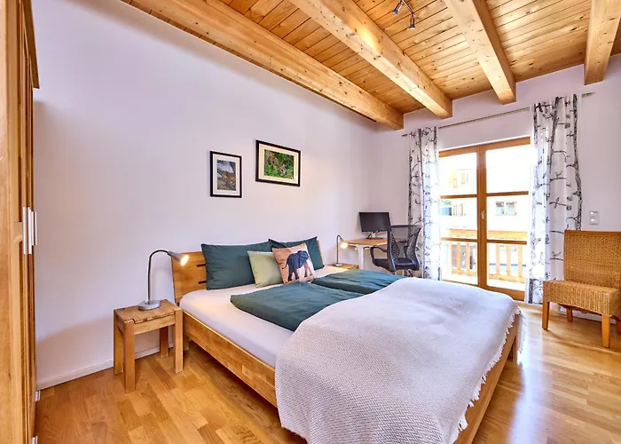 Mountain Safari - Spacious, Scenic And Steps From Adventure Casa vacanze *